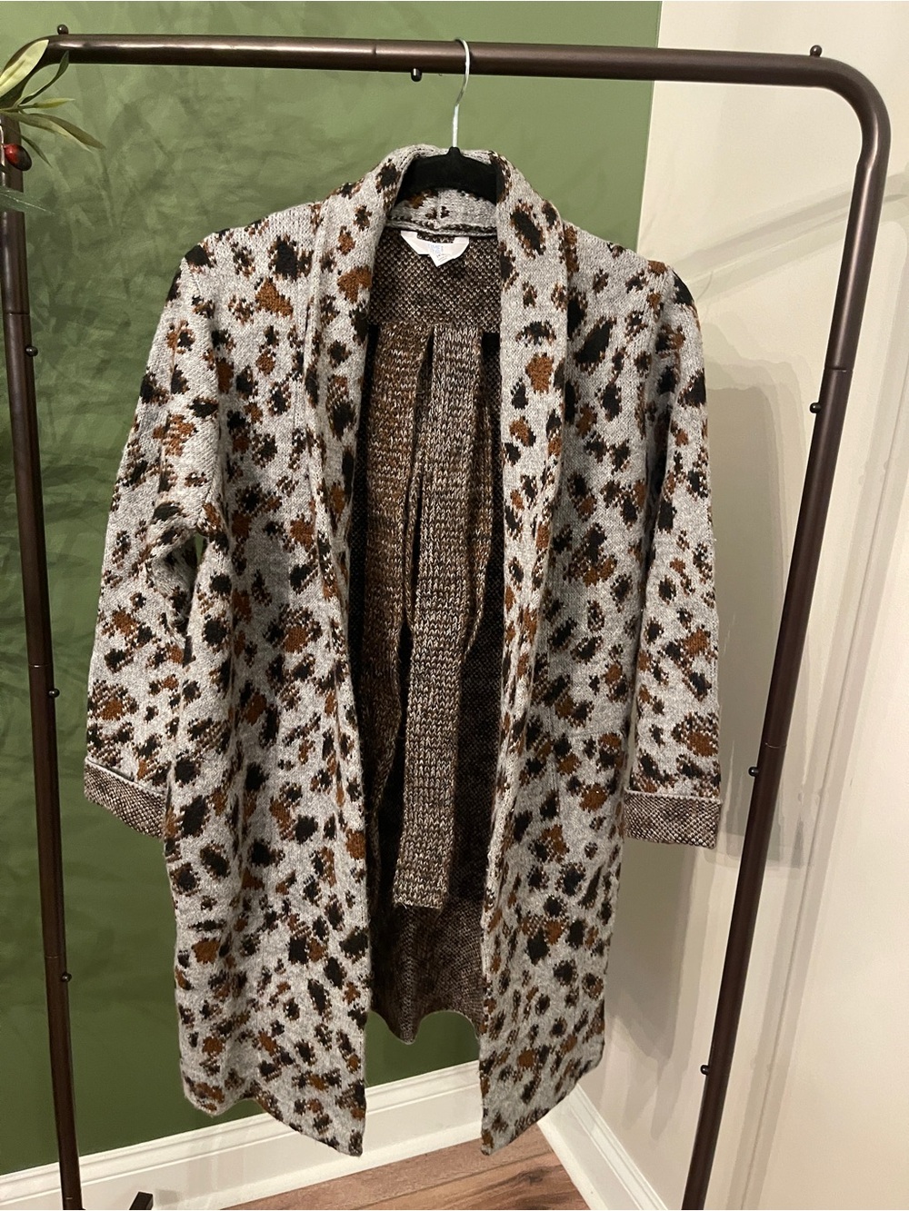 Time and Tru Leopard Print Open-Front Cardigan - Gray & Brown